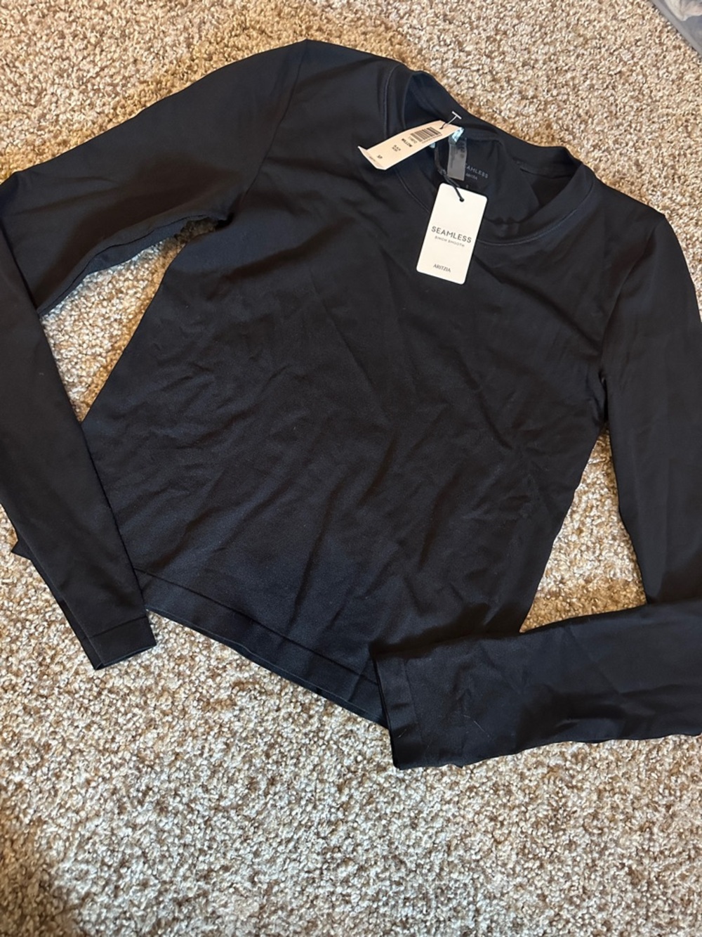 Artizia Seamless Sinch Smooth Black Long Sleeve Women's Top